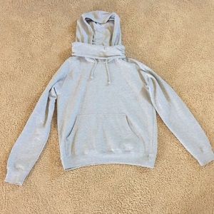 Men’s Gray Pullover Hoodie